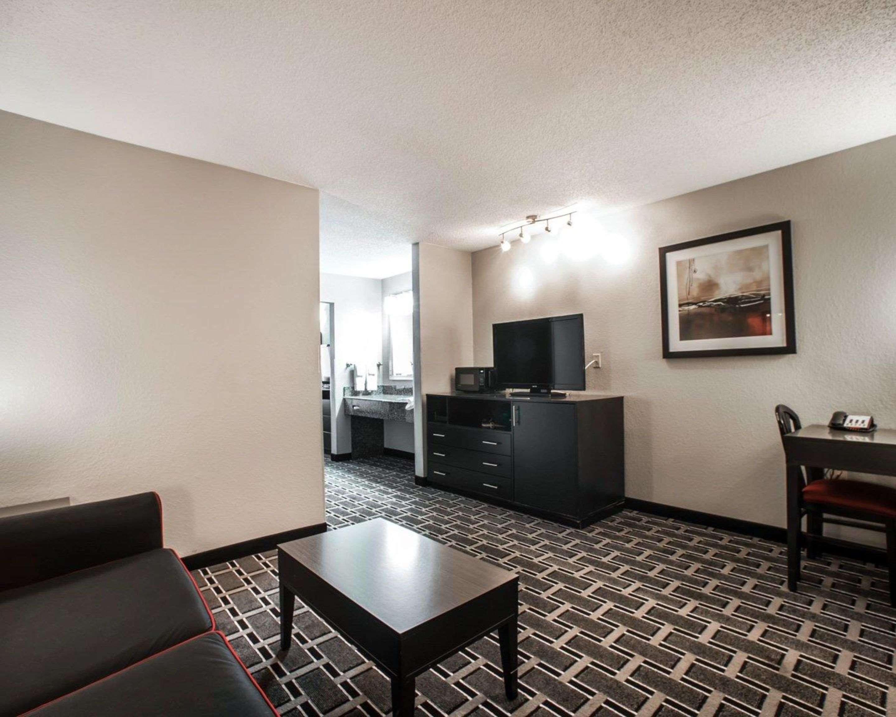 Comfort Suites Airport Nashville Eksteriør billede