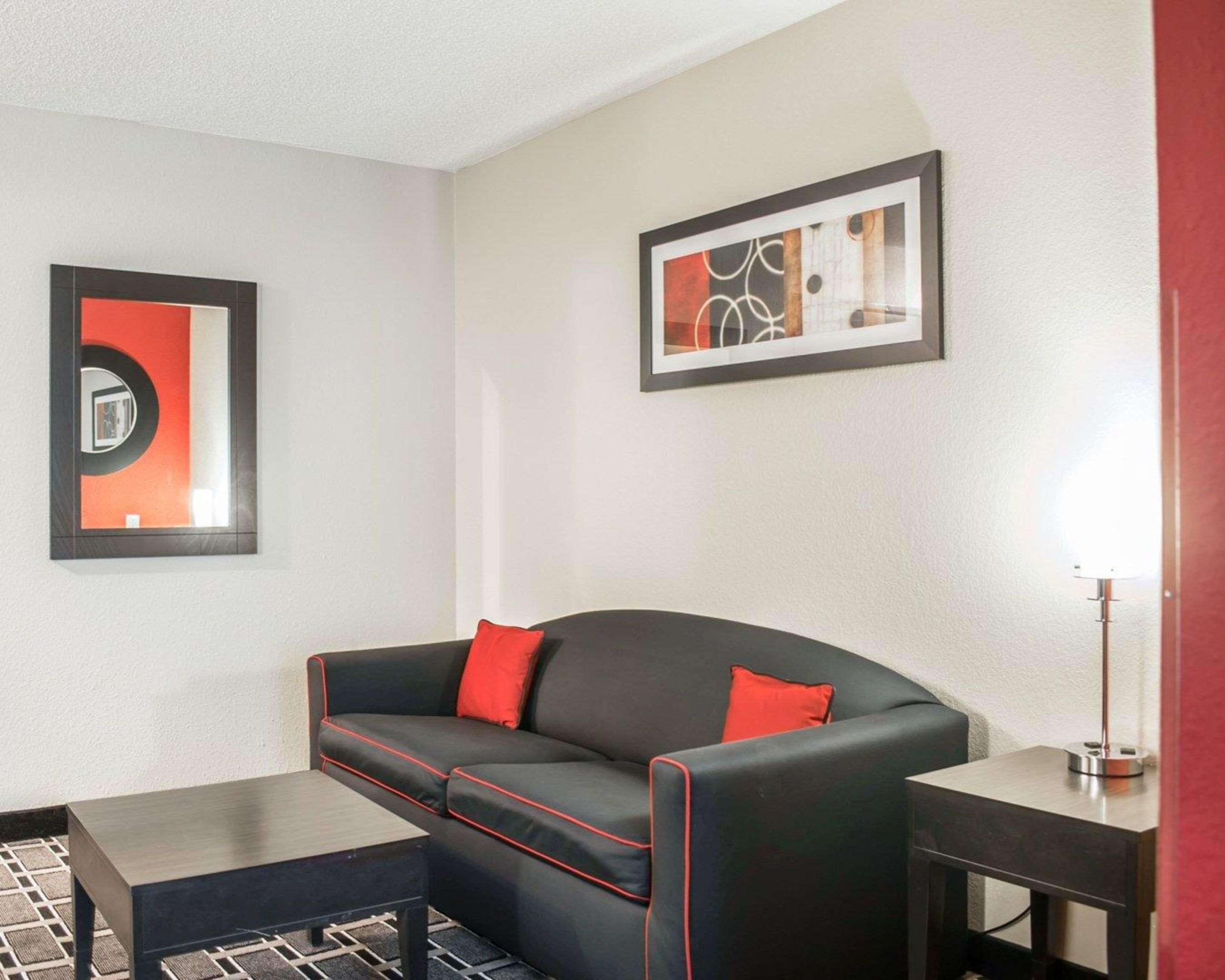 Comfort Suites Airport Nashville Eksteriør billede