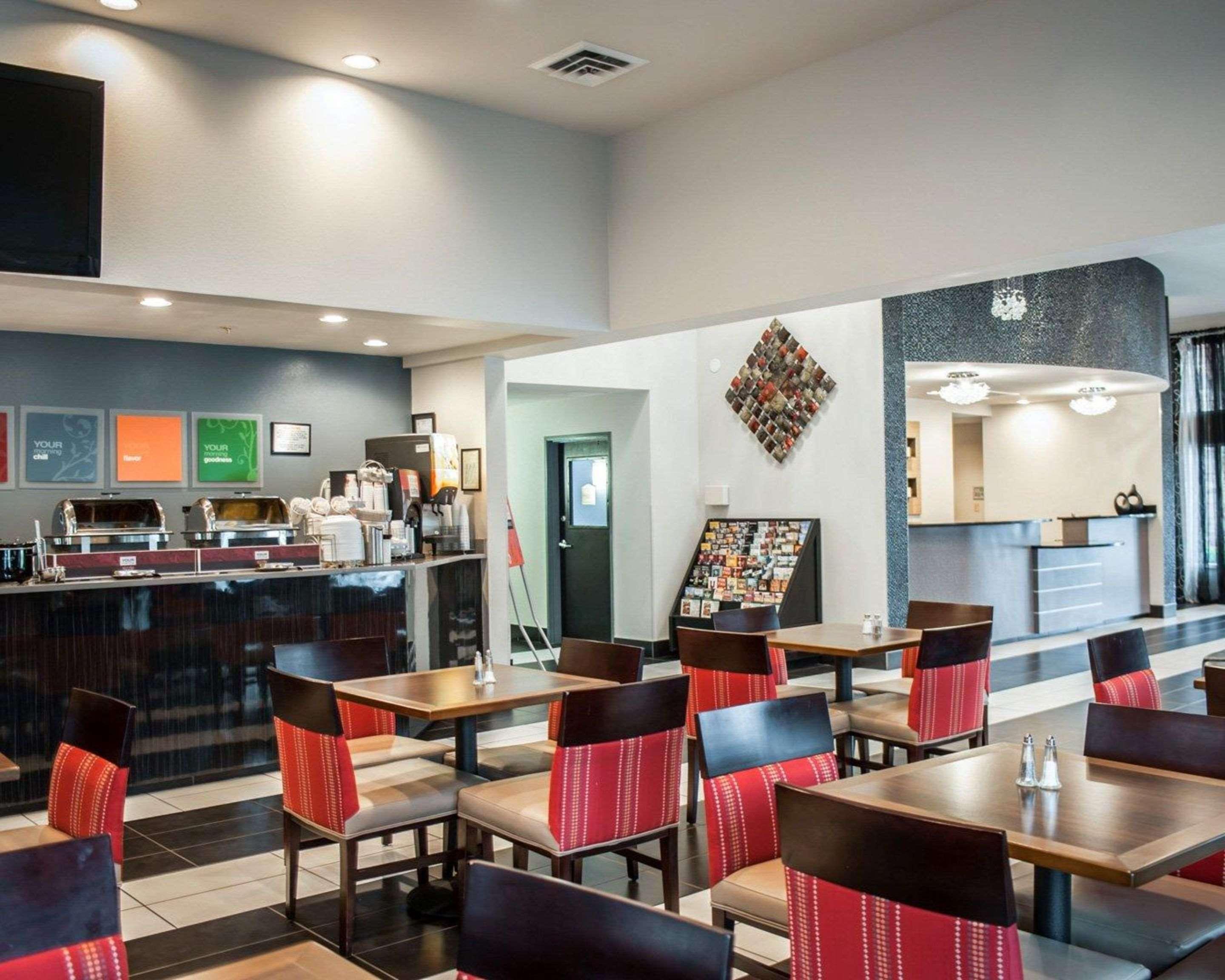 Comfort Suites Airport Nashville Eksteriør billede
