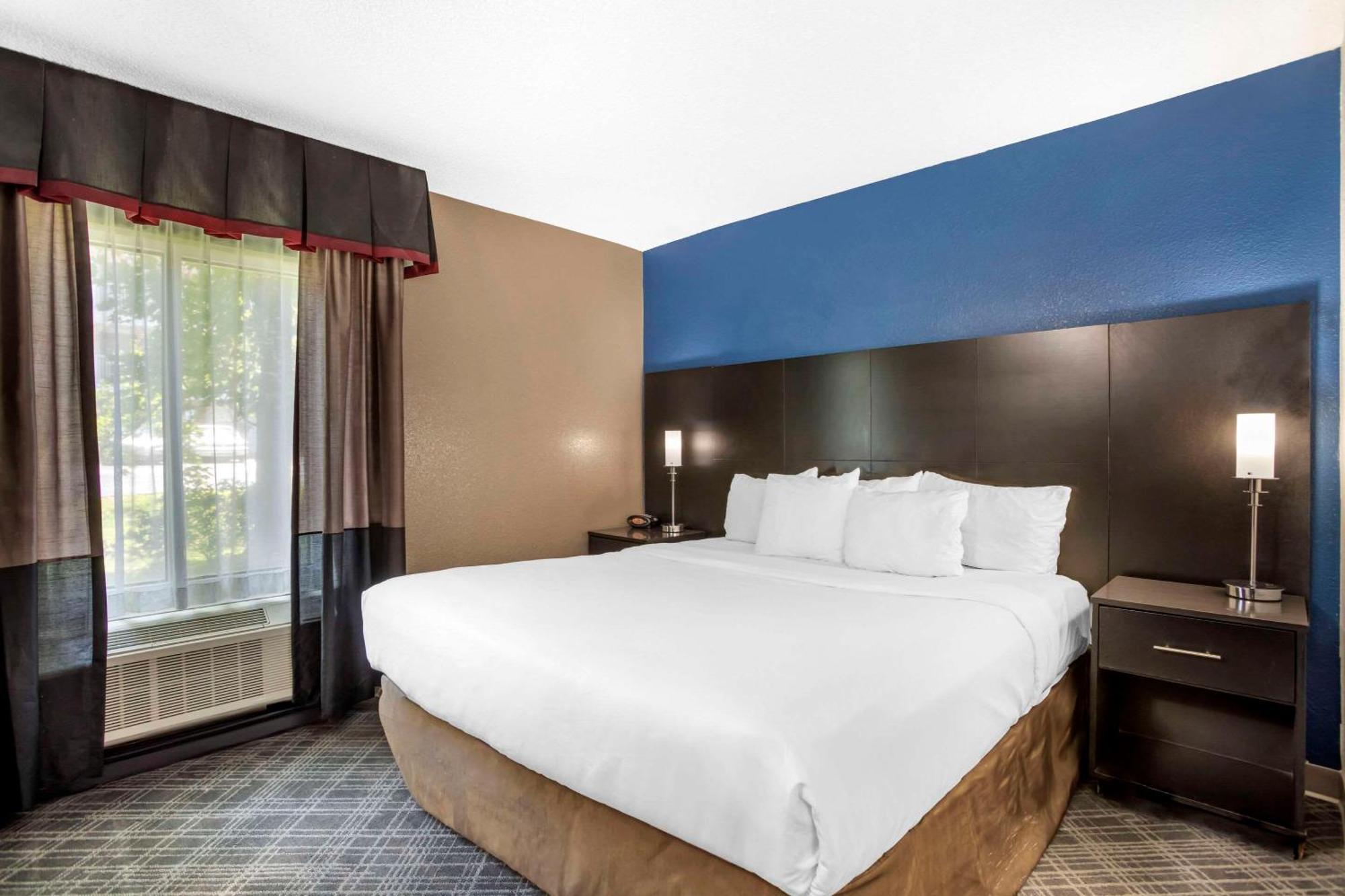 Comfort Suites Airport Nashville Eksteriør billede